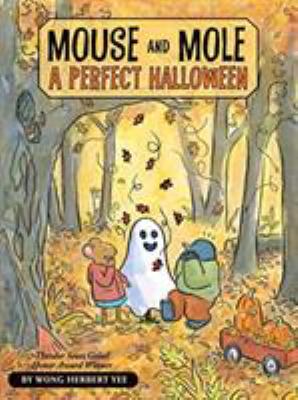 Mouse and Mole : a perfect Halloween cover image