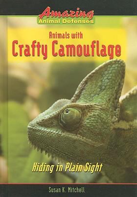 Animals with crafty camouflage : hiding in plain sight cover image