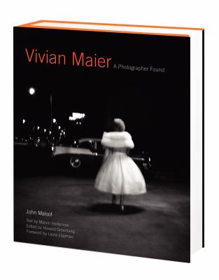 Vivian Maier : a photographer found cover image