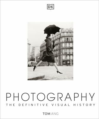 Photography : the definitive visual history  cover image cdn