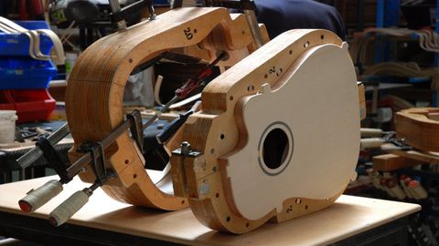 Making Stuff: Season 2. Episode 20, Accoustic Guitars cover image cdn