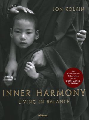 Inner harmony : living in balance = Innere harmonie : leben im einklang cover image
